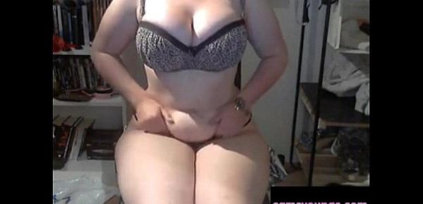  BBW Shows Her Great Body, Free Teen Porn Video ea